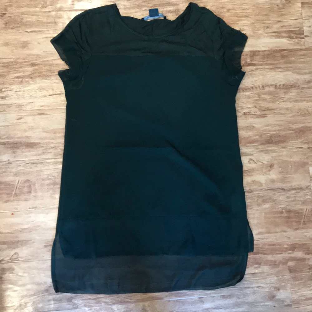 Green short sleeve blouse